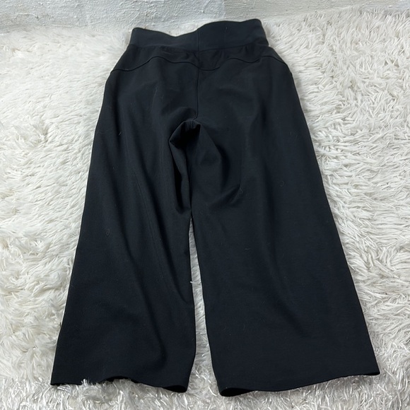 Lululemon Can You Feel The Pleat Crop *21" Black - Picture 6 of 6